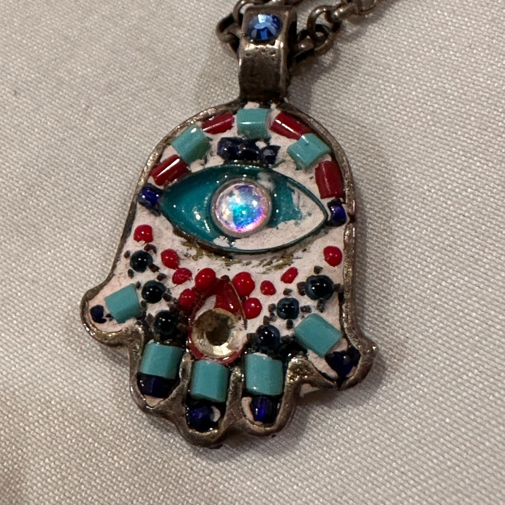ADAYA SIGNED BEADED SILVER TONE MOSAIC DESIGN JEWISH HAMSA PENDANT NECKLACE - Picture 8 of 8